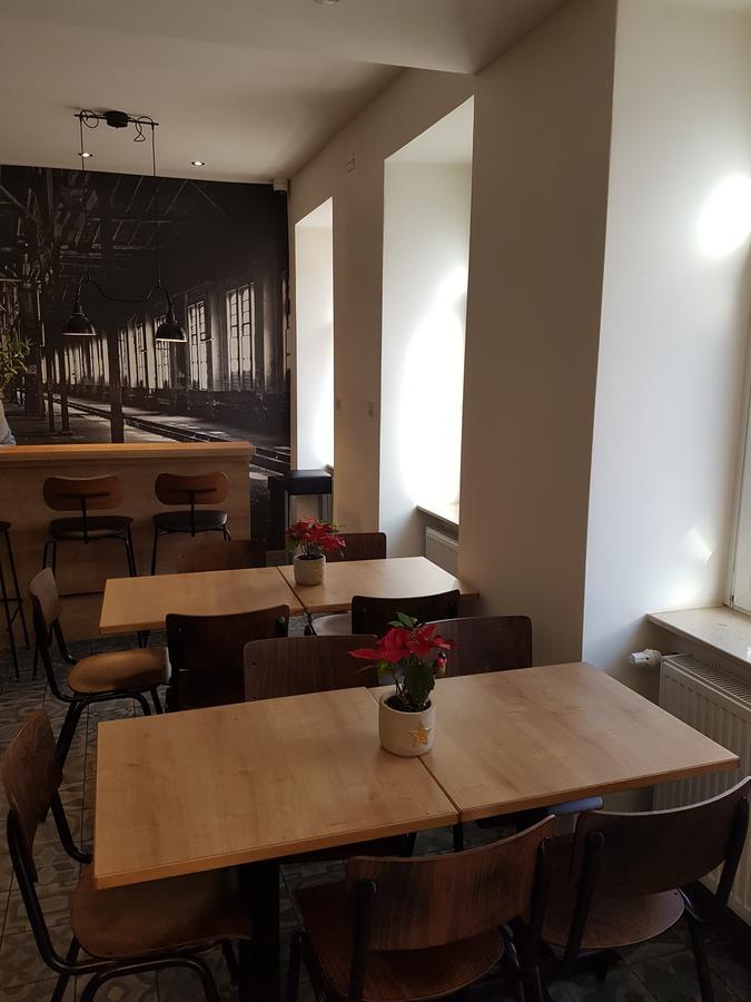 Hotel Fly ' In Offenbach am Main Bagian luar foto