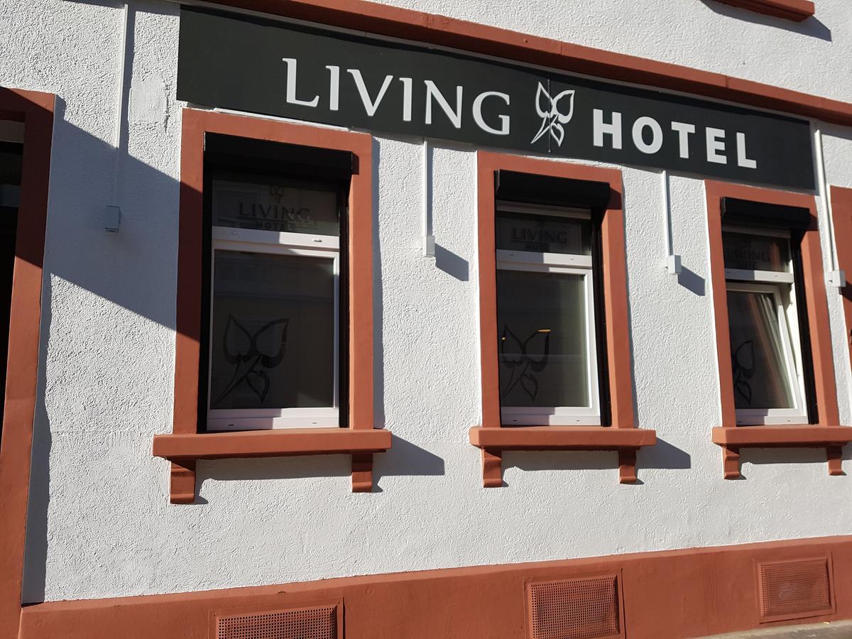 Hotel Fly ' In Offenbach am Main Bagian luar foto